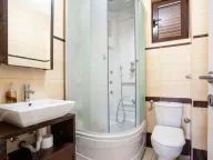 Sale, house, 358m², Podkošljun, Budva - image 8