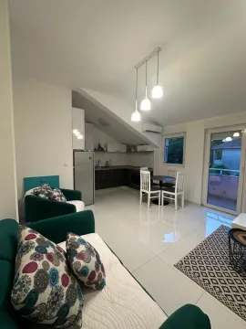 Prodaja, dvosoban stan, 67m², Tivat, Crna Gora - image 7