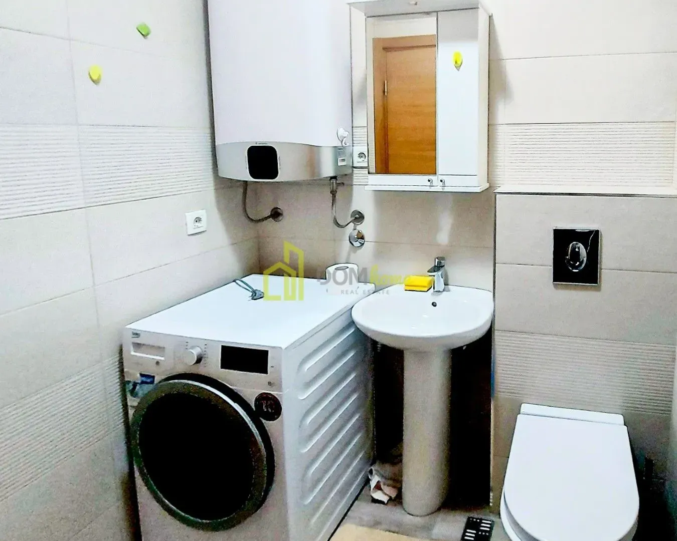 Prodaja, dvosoban stan, 65m², Ljubović, Podgorica