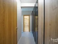 Prodaja, trosoban stan, 158m², Dobrota, Kotor - image 19