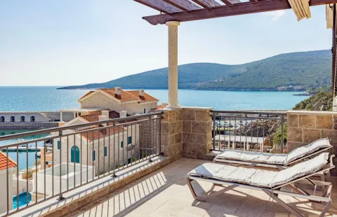 Rent, two bedroom apartment, 115m², Luštica Bay, Tivat - image 9