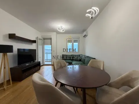 Rent, two bedroom apartment, 68m², City Kvart, Podgorica - image 13