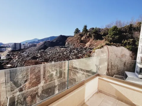 Rent, one bedroom apartment, 45m², Bečići, Budva - image 15