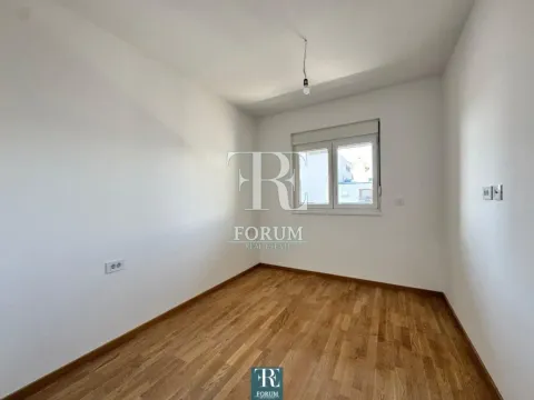 Rent, one bedroom apartment, 50m², Stari Aerodrom, Podgorica - image 6