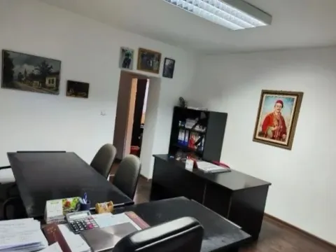 Prodaja, poslovni prostor, 600m², Donji Milanovac, Majdanpek - image 5