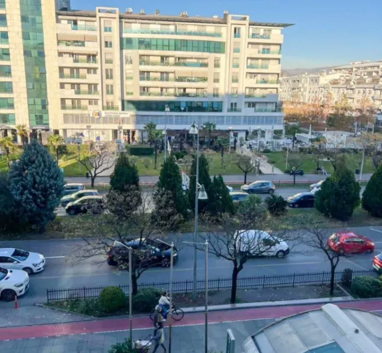 Izdavanje, jednosoban stan, 53m², Preko Morače, Podgorica