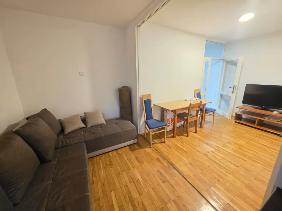Rent, two bedroom apartment, 65m², Blok 5, Podgorica