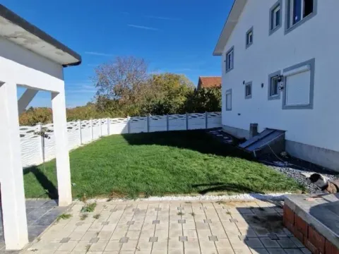 Sale, house, 250m², Ritopek, Grocka - image 14