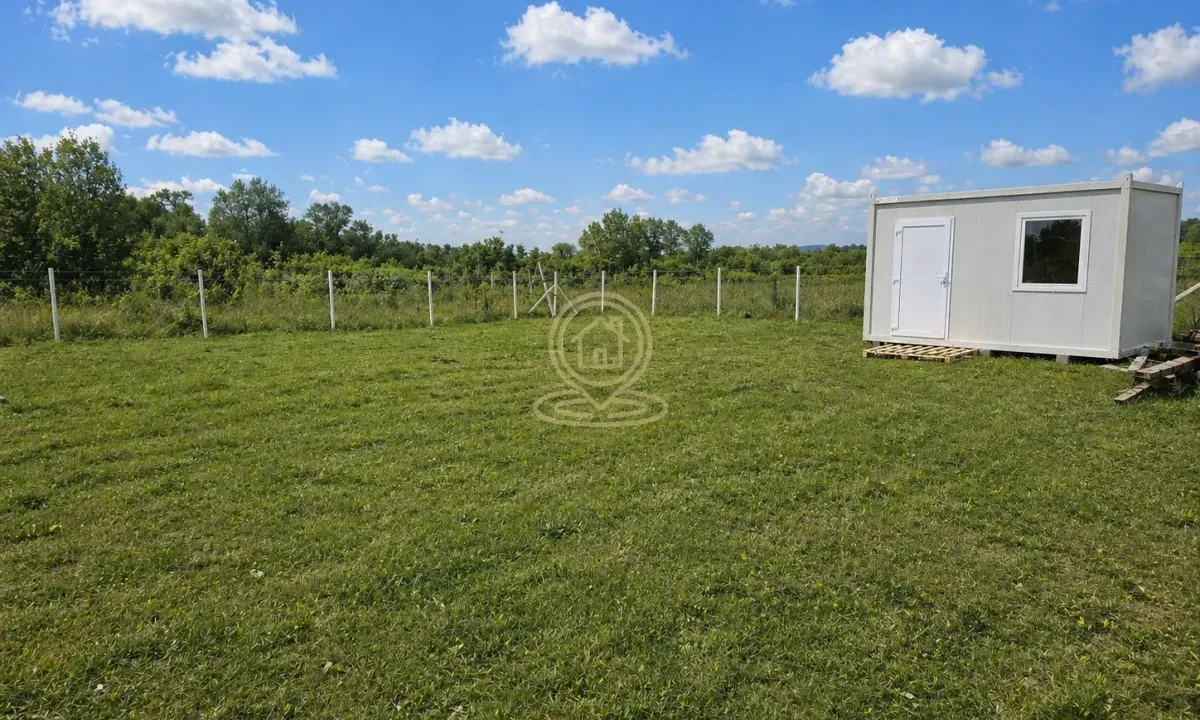 Prodaja, plac, 475m², Petrovaradin, Novi Sad