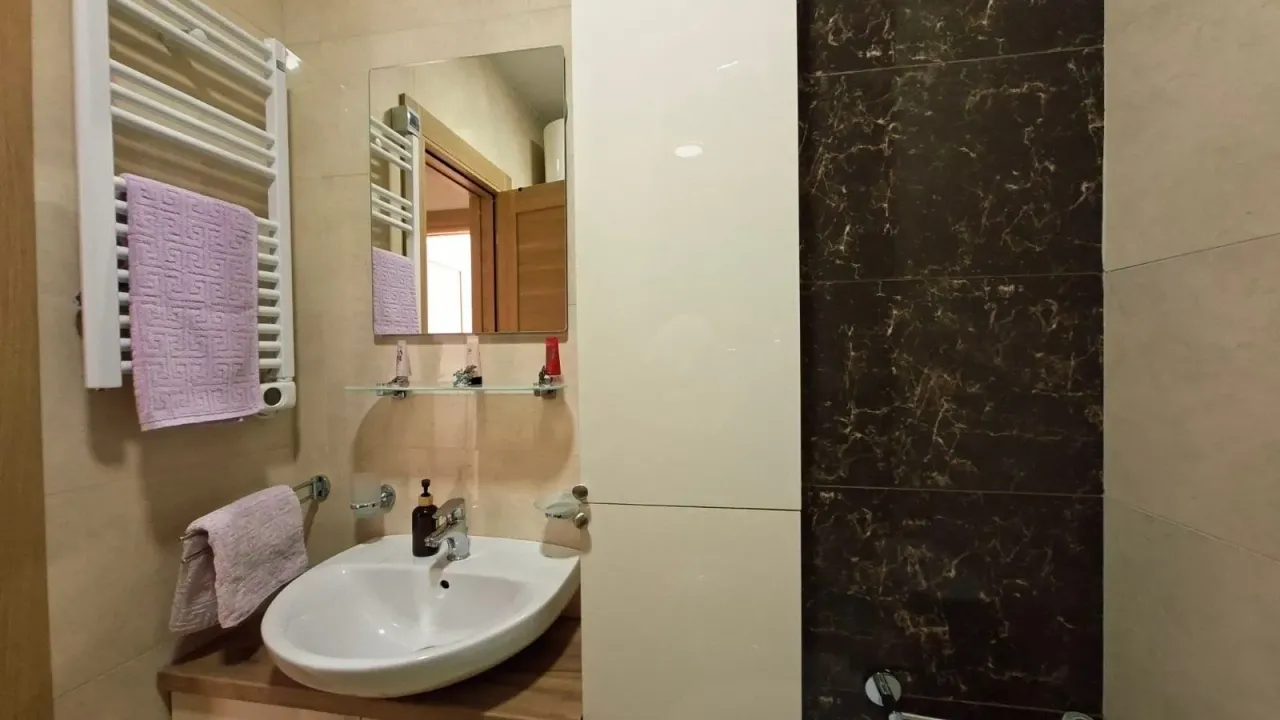Rent, one bedroom apartment, 45m², Pobrežje, Podgorica