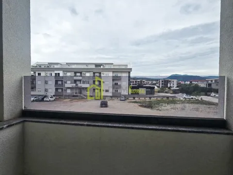 Izdavanje, dvosoban stan, 58m², Zabjelo, Podgorica - image 9