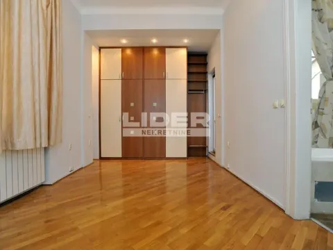 Izdavanje, poslovni prostor, 160m², Stari Grad, Beograd - image 14