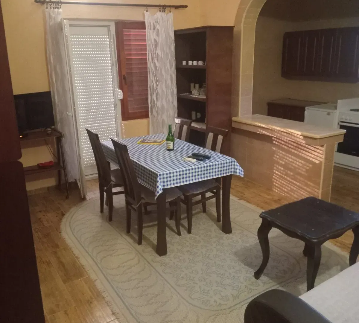 Rent, two bedroom apartment, 95m², Bjeliši, Bar
