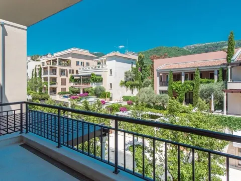 Prodaja, dvosoban stan, 148m², Tivat, Crna Gora - image 11