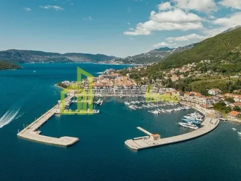 Prodaja, jednosoban stan, 42m², Kumbor, Herceg Novi - image 2