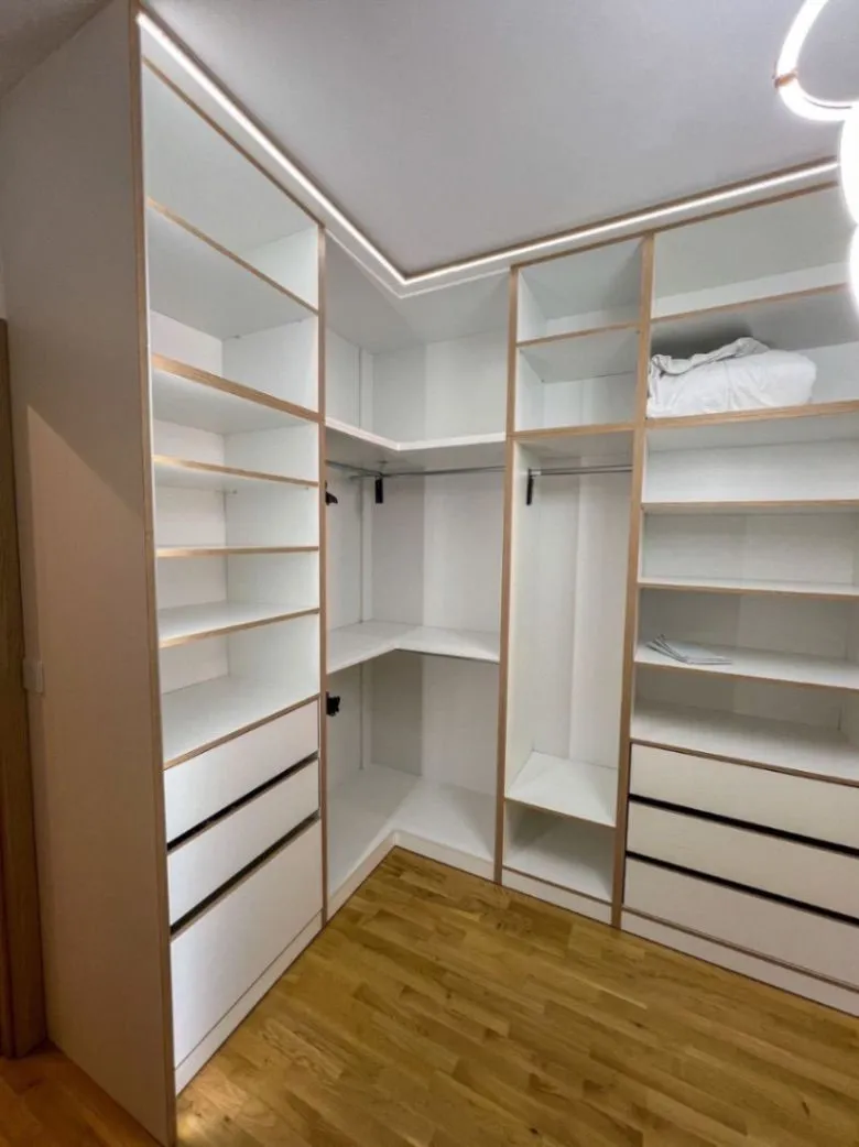 Rent, two bedroom apartment, 69m², Centar, Budva