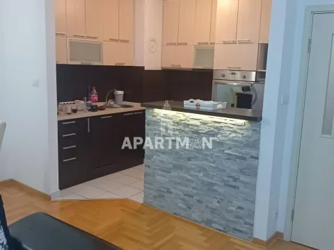 Izdavanje, trosoban stan, 83m², Voždovac Sve Podlokacije, Beograd - image 5
