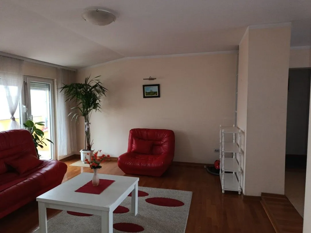 Sale, three bedroom apartment, 85m², Vračar Hram, Vračar Sve Podlokacije