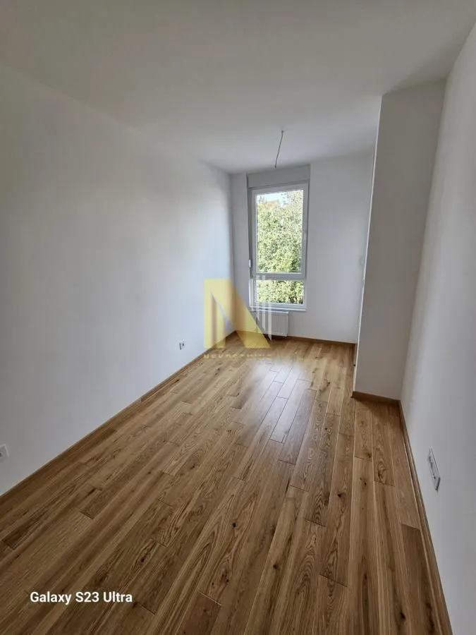 Izdavanje, dvosoban stan, 44m², Grbavica, Novi Sad Sve Podlokacije