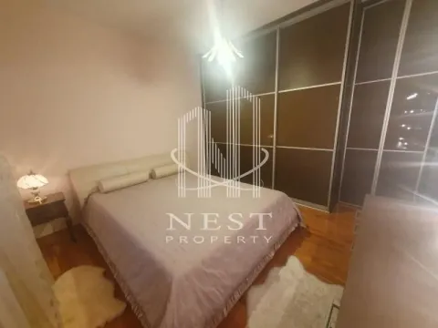 Izdavanje, kuća, 300m², Dedinje Sve Podlokacije, Beograd - image 8