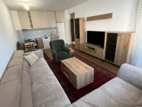 Prodaja, jednosoban stan, 35m², Ljubović, Podgorica