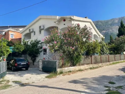 Prodaja, kuća, 450m², Sutomore, Bar