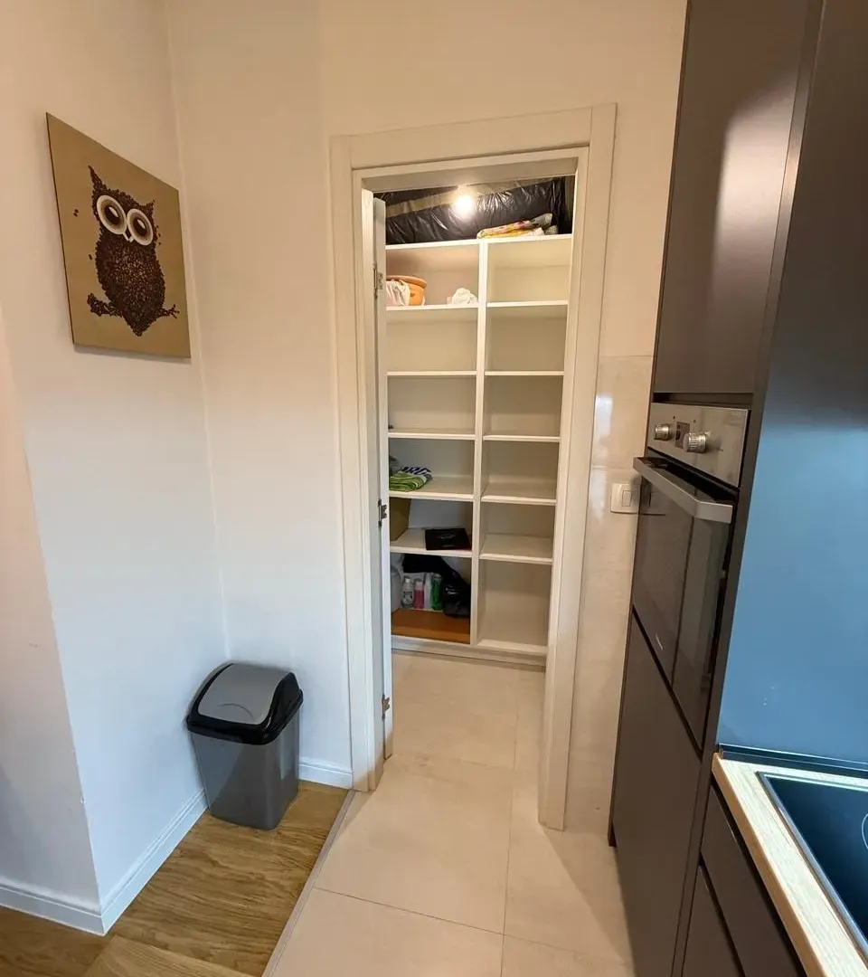 Rent, apartment, 53m², Central Point, Podgorica