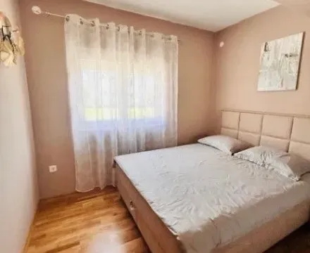 Izdavanje, dvosoban stan, 55m², Gornja Gorica, Podgorica - image 8