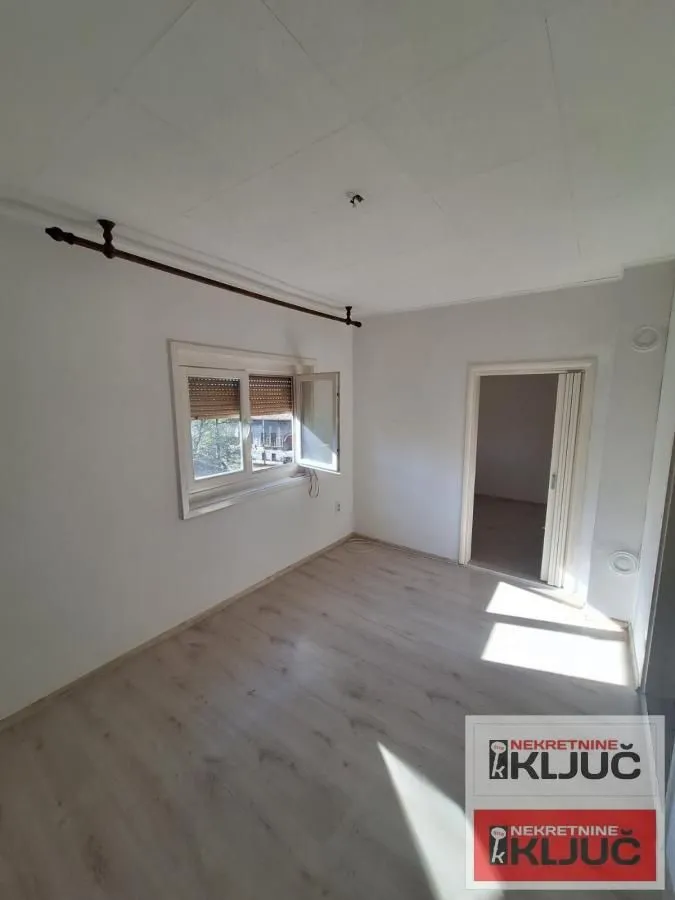 Prodaja, jednosoban stan, 29m², Podbara, Novi Sad Sve Podlokacije