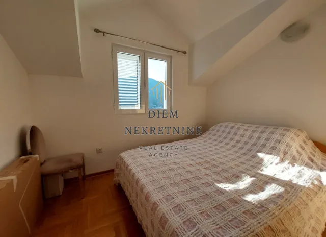Prodaja, dvosoban stan, 62m², Dobrota, Kotor
