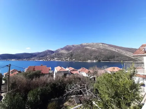 Prodaja, kuća, 120m², Tivat, Crna Gora - image 1
