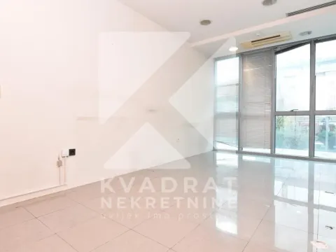 Rent, office space, 450m², Preko Morače, Podgorica - image 7