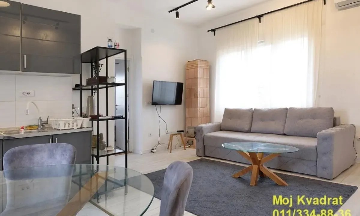 Prodaja, dvosoban stan, 44m², Skadarlija, Beograd