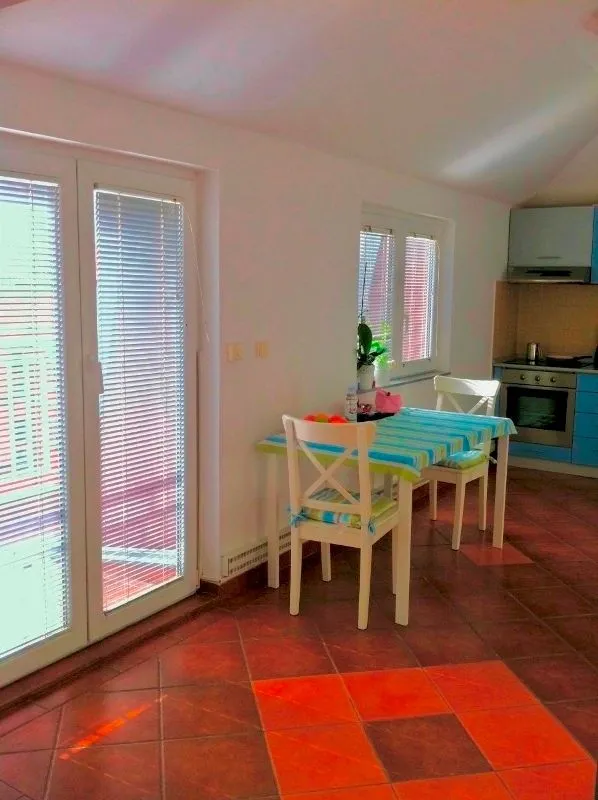 Sale, four bedroom apartment, 118m², Jajinci, Voždovac Sve Podlokacije