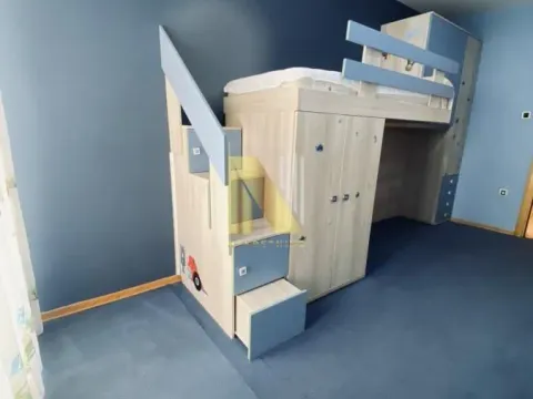 Izdavanje, četvorosoban stan, 98m², Centar, Novi Sad - image 11