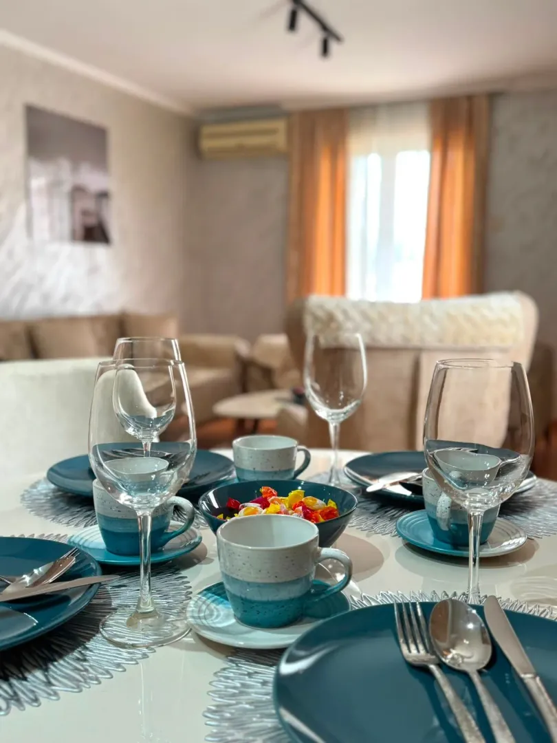 Rent, house, 200m², Gornja Gorica, Podgorica