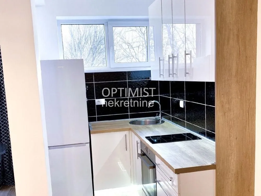 Rent, two bedroom apartment, 46m², Savski Venac, Beograd