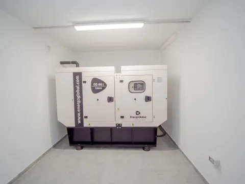 Prodaja, kuća, 750m², Gradiošnica, Tivat - image 25