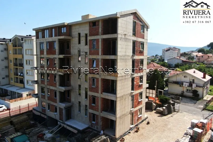 Prodaja, trosoban stan, 88m², Bijela, Herceg Novi