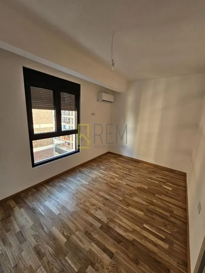Sale, two bedroom apartment, 69m², Šušanj, Bar