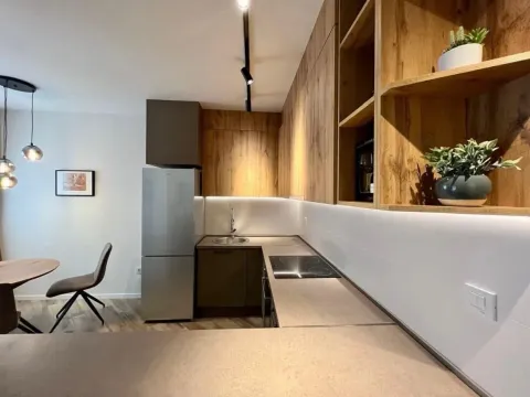 Izdavanje, dvosoban stan, 60m², Mažina, Tivat - image 4