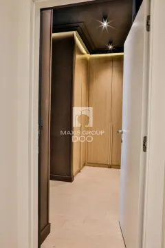 Izdavanje, četvorosoban stan, 118m², Savski Venac, Beograd - image 5