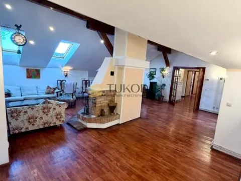 Izdavanje, stan, 210m², Stari Grad, Beograd - image 2