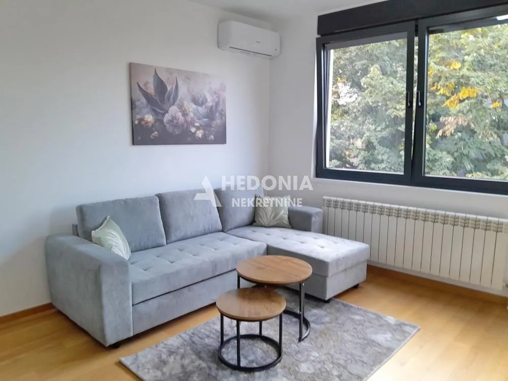 Sale, two bedroom apartment, 50m², Novi Beograd Blok 61, Novi Beograd Sve Podlokacije