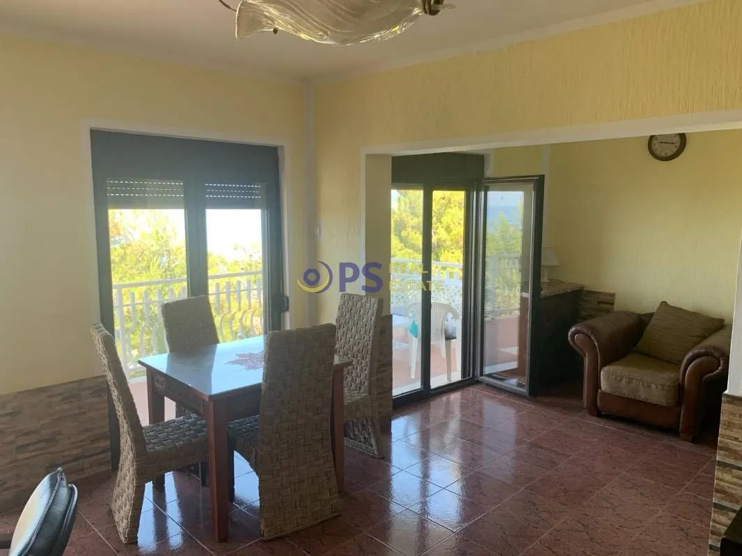 Prodaja, kuća, 215m², Bar, Crna Gora