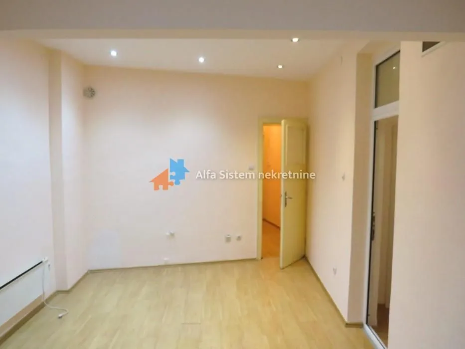 Rent, office space, 130m², Stari Grad, Beograd