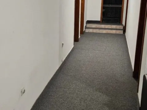 Izdavanje, kuća, 360m², Momišići, Podgorica - image 6