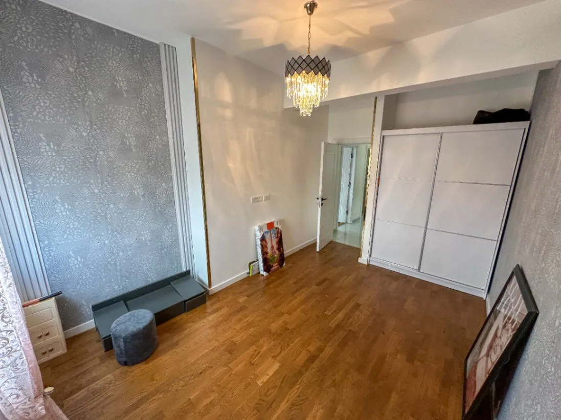 Prodaja, četvorosoban stan, 130m², Zabjelo, Podgorica
