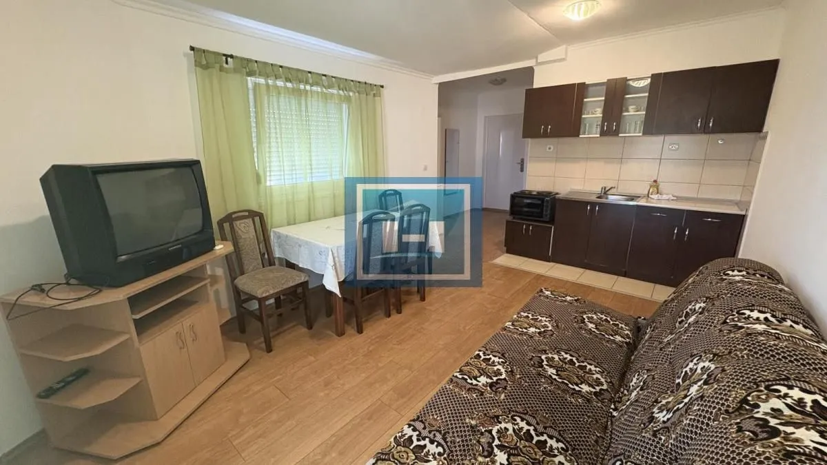 Prodaja, jednosoban stan, 40m², Centar, Jagodina