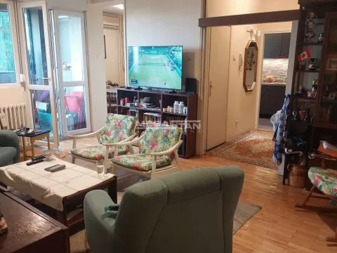 Prodaja, trosoban stan, 82m², Klinički Centar, Beograd - image 3